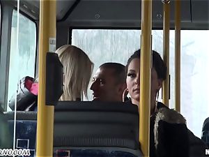 Public fuck-a-thon on the bus on the way to school